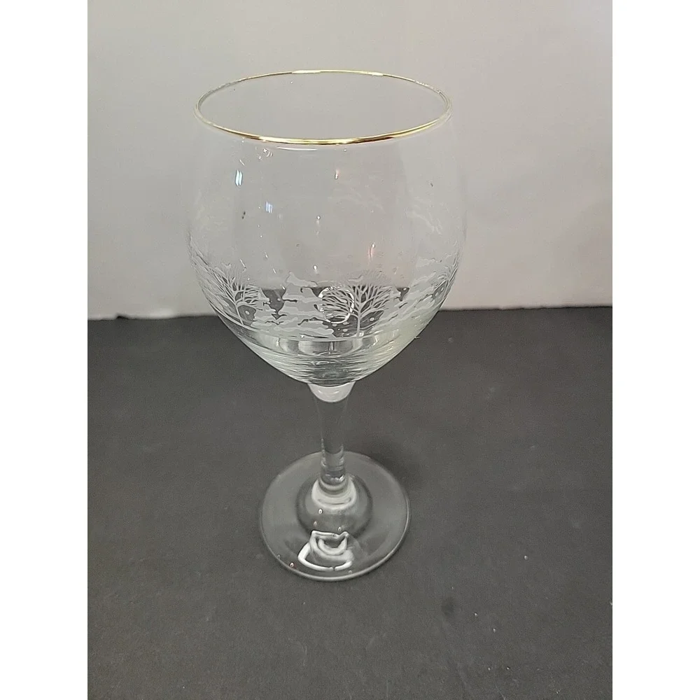 Libbey Classic Wine Glass Large‎ 9